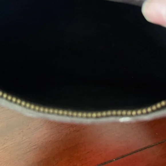 Bottega Veneta Vintage Shoulder Bag All Leather Weave. Outer Zipper. - Picture 4 of 5